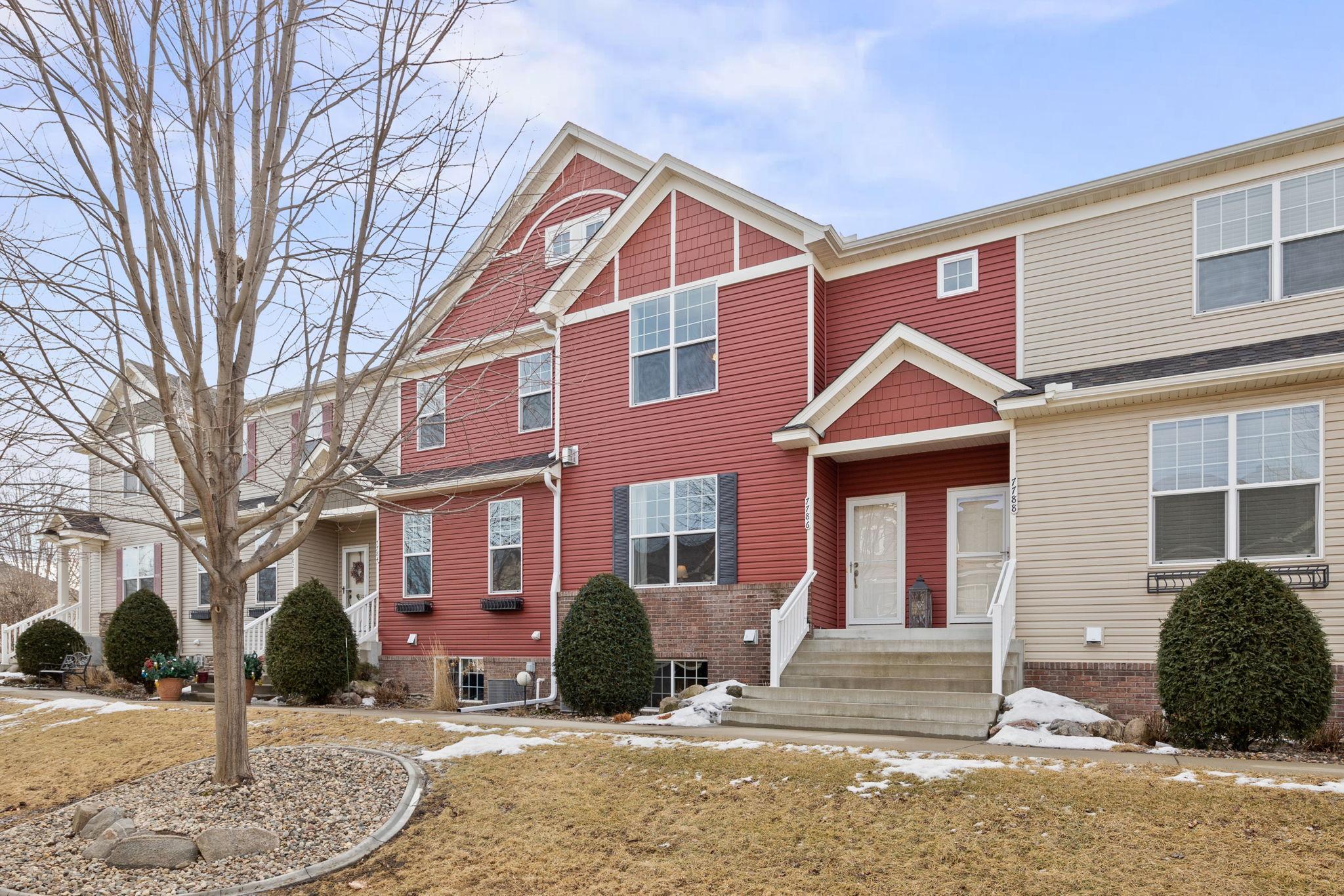Property Photo: 7786 Madelyn Creek Drive MN 55386