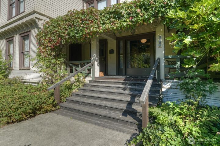 Property Photo:  300 N Summit Road  WA 98557 