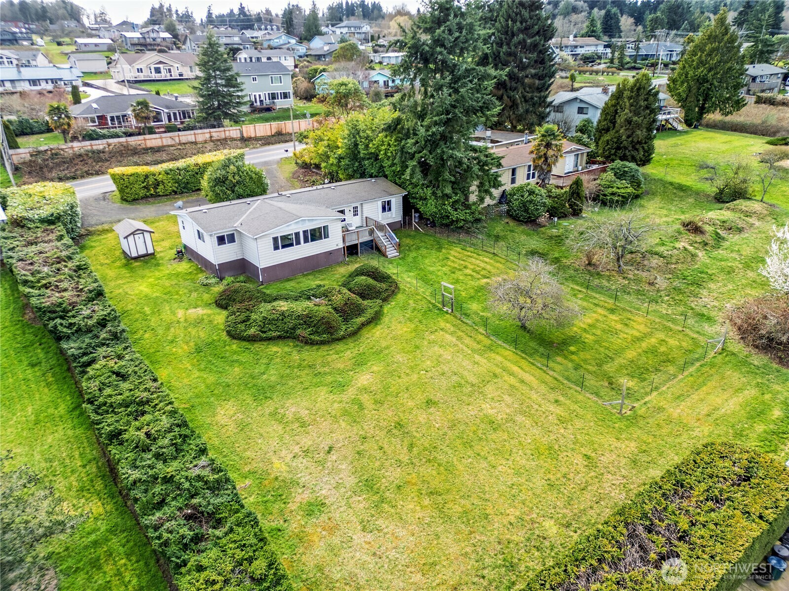 12190 NE Jefferson Point Road  Kingston WA 98346 photo