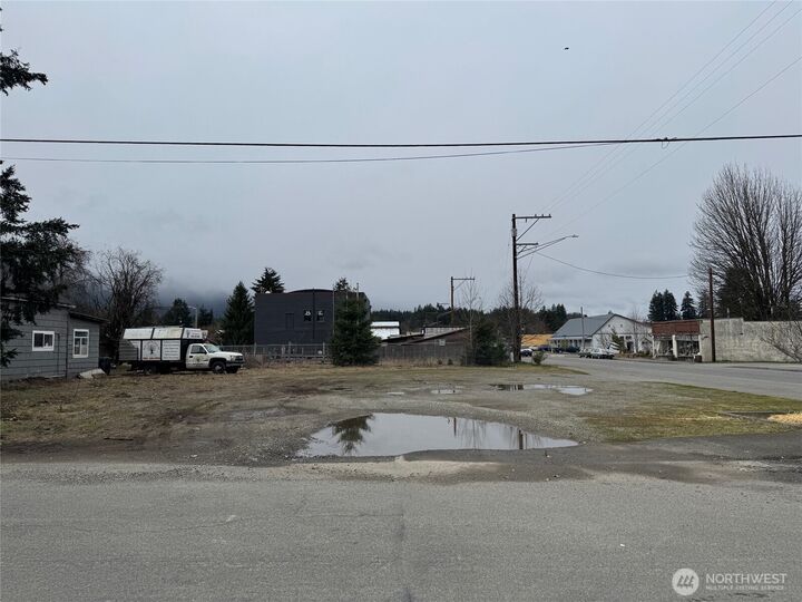 Property Photo: 1025 Darrington Street WA 98241