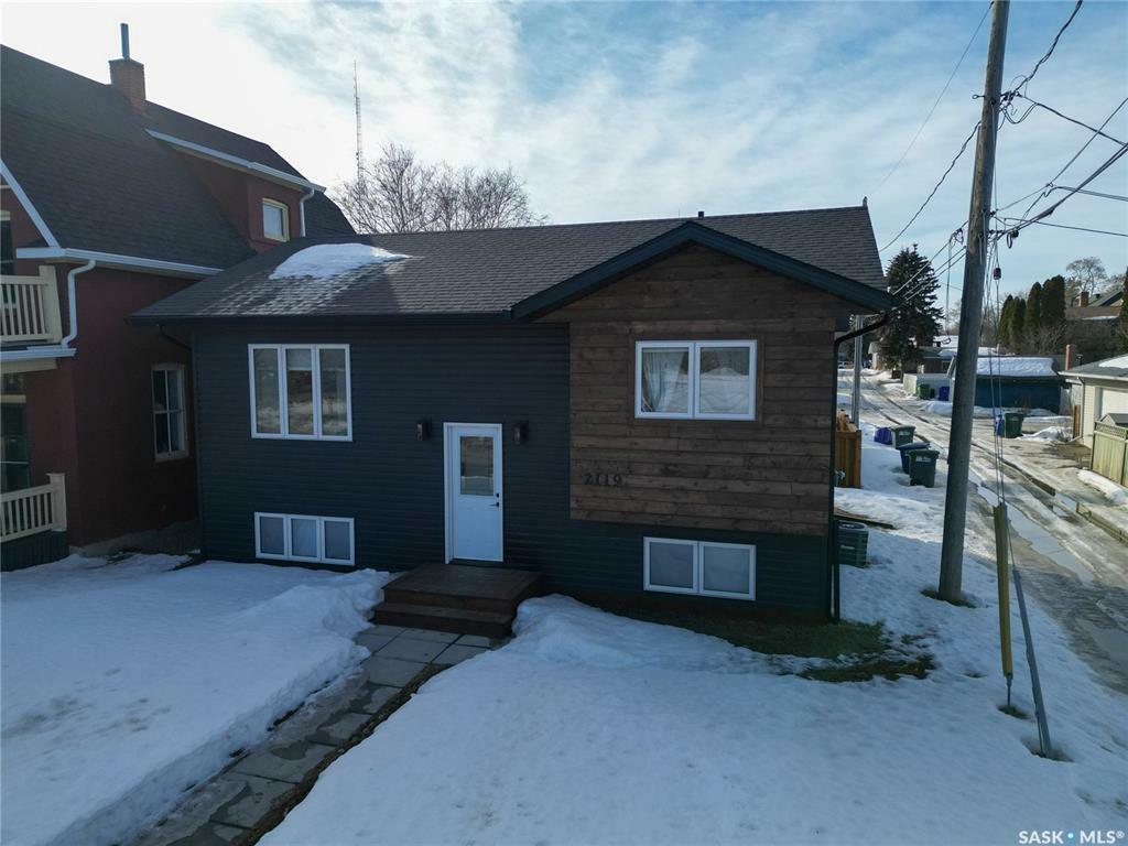 2119 1st Avenue W  Prince Albert SK S6V 4Z8 photo