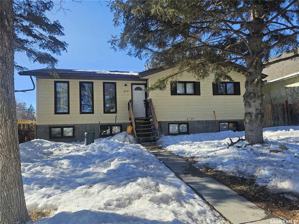 453 R Avenue S  Saskatoon SK S7M 2Z4 photo