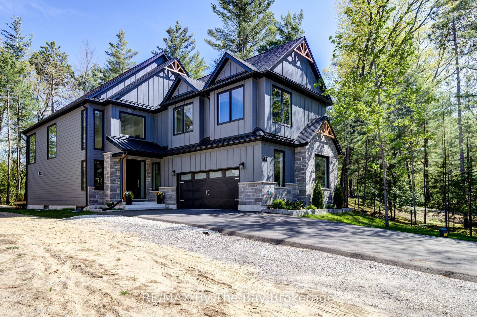 183 Woodland Drive  Wasaga Beach ON L9Z 2V4 photo