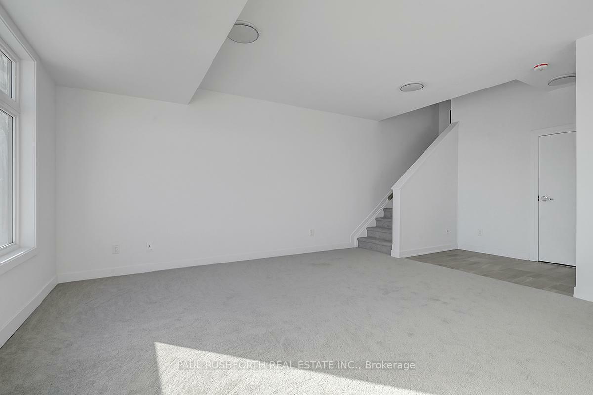 Property Photo:  1021 Silhouette  ON K2J 4S3 