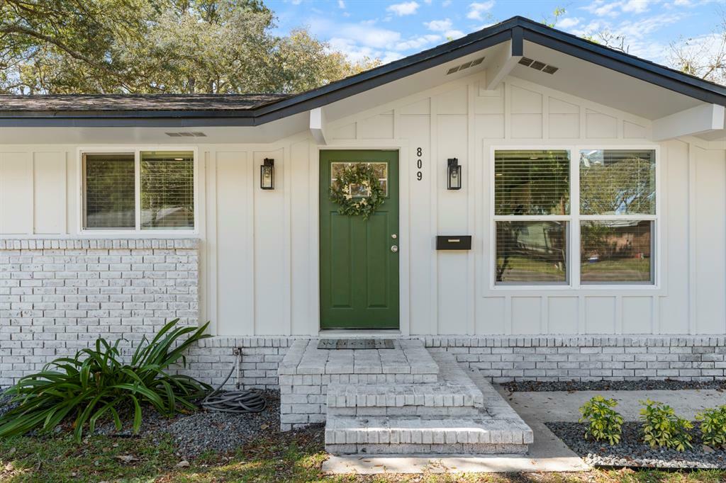 Property Photo:  809 Vernon Street  FL 32034 