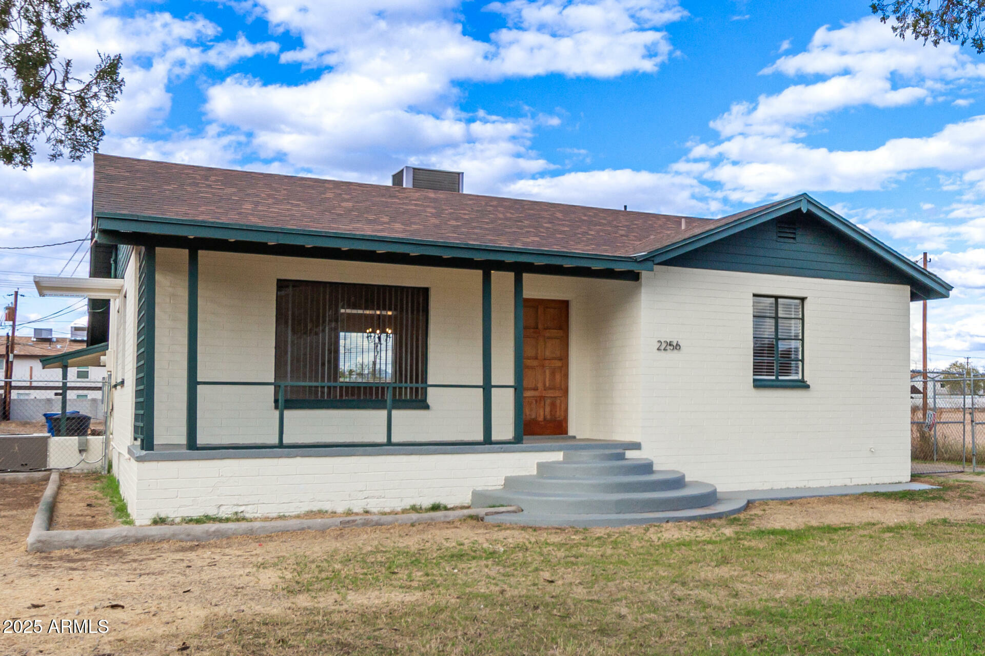 Property Photo:  2256 W Ella Street  AZ 85201 