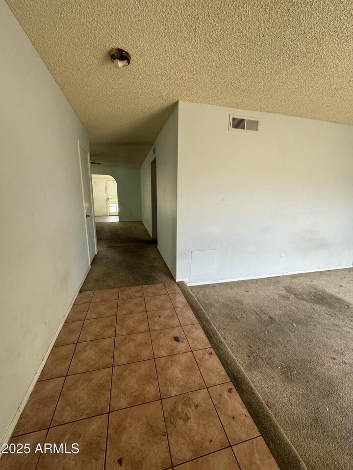 Property Photo:  5534 W Calavar Road  AZ 85306 
