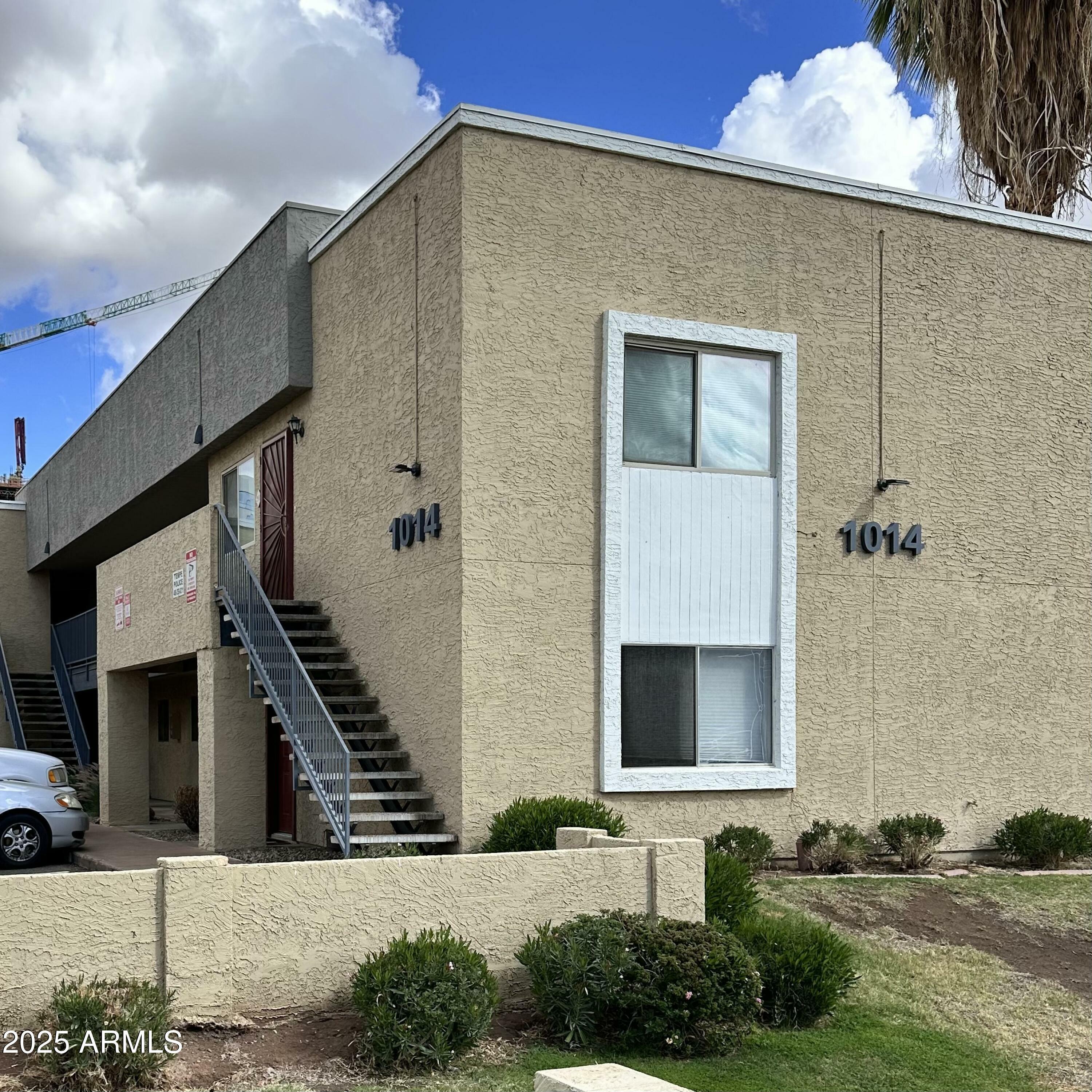 Property Photo:  1014 E Spence Avenue 207  AZ 85281 