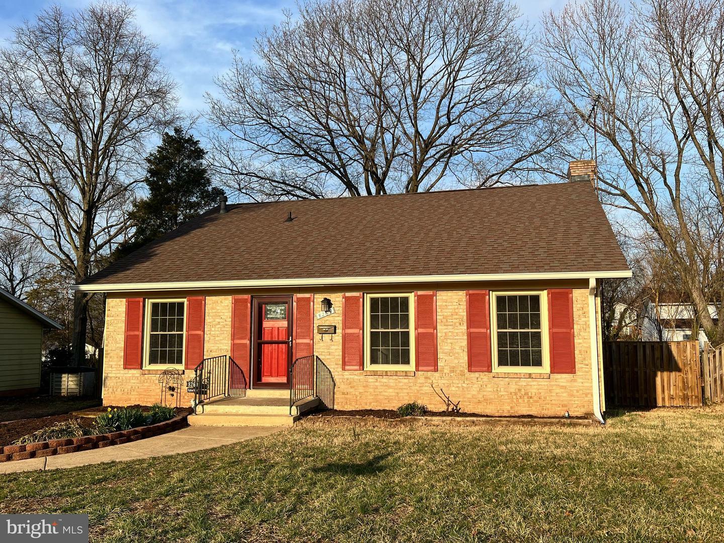 Property Photo: 8269 Highland Street VA 20110