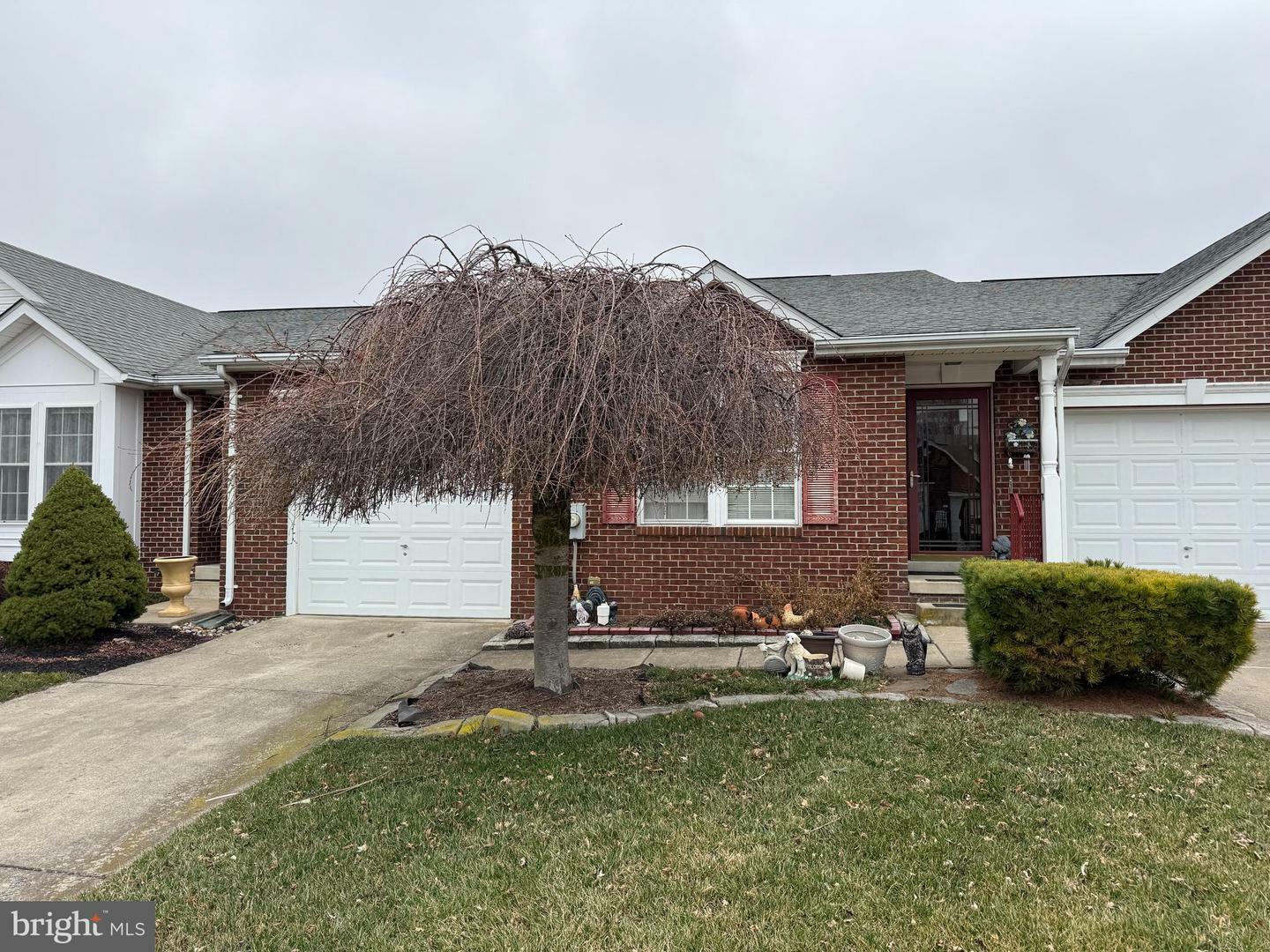Property Photo: 14 Eckstine Court MD 21783