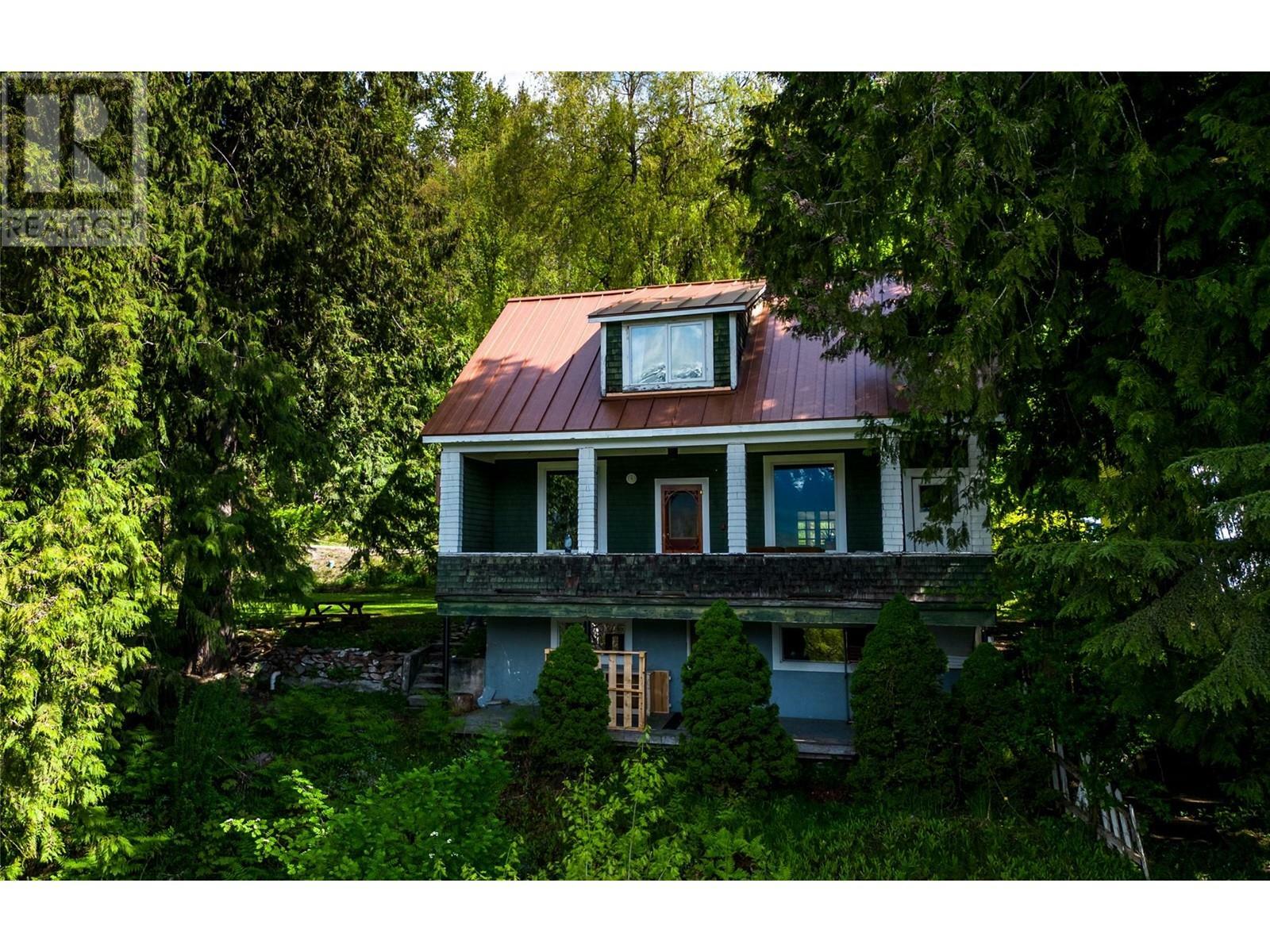 Photo de la propriété: 129 Maple Street BC V0E 2S0