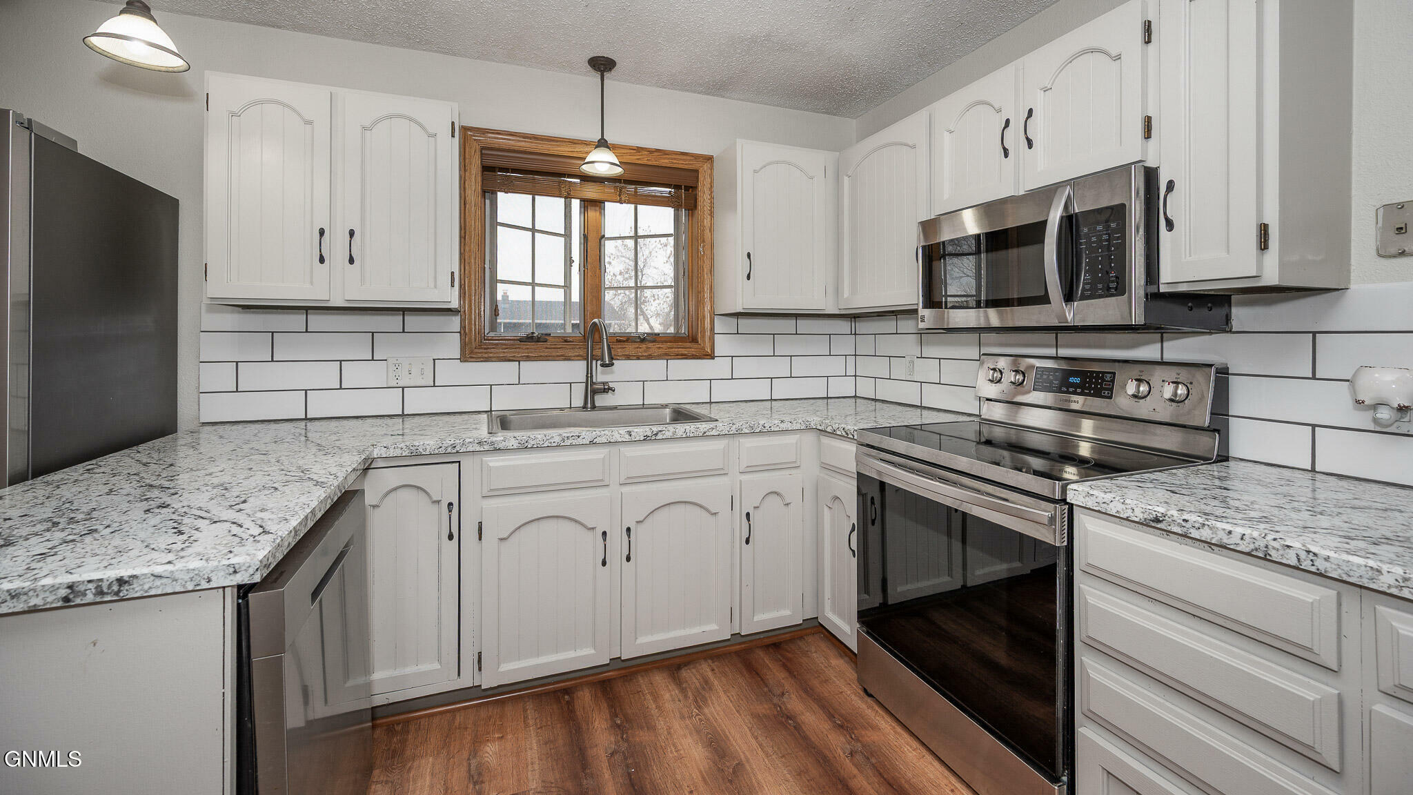 Property Photo: 1107 Cypress Drive ND 58523