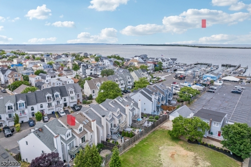 Property Photo:  121 Marina Bay Ct 121  NJ 07732 