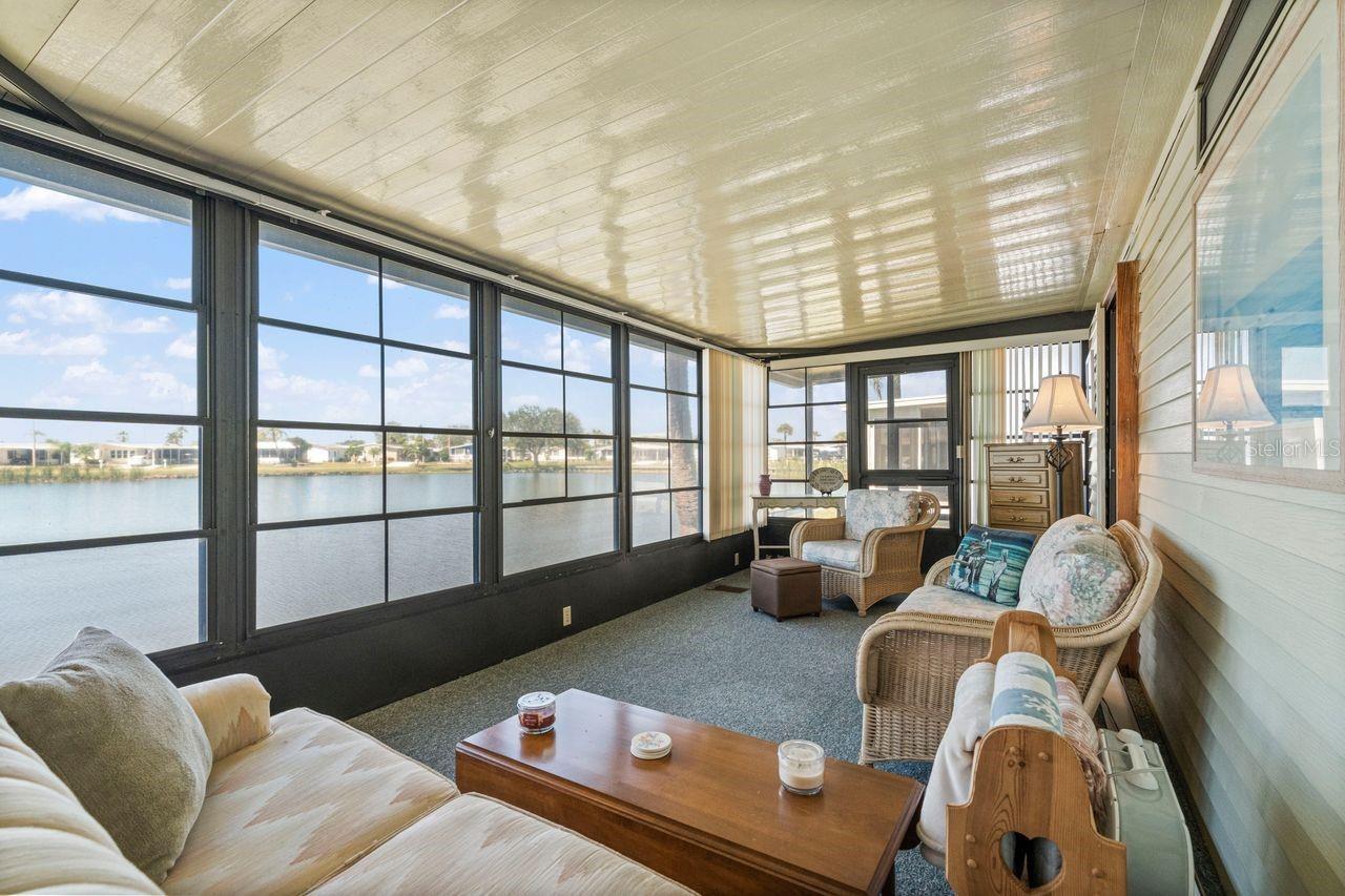 Property Photo: 772 Imperial Drive FL 34287