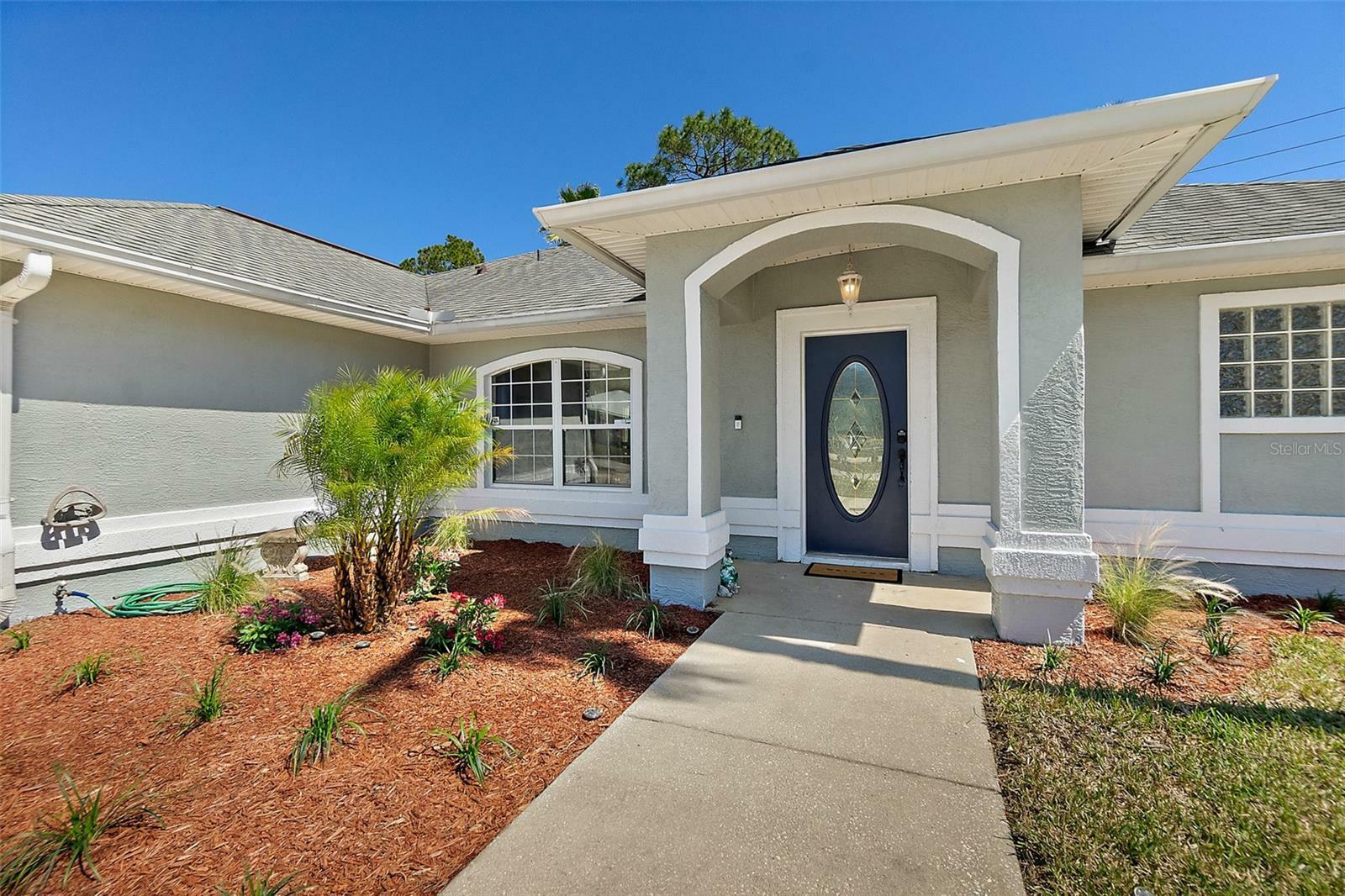 Property Photo:  2 E Diamond Drive  FL 32164 
