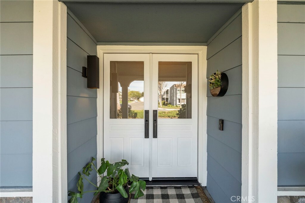 Property Photo: 96 Wildwood 10 CA 92604