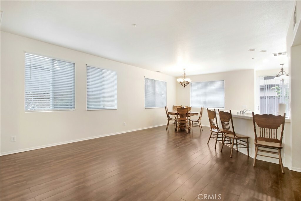 Property Photo:  41657 Woodridge Avenue 1  CA 92562 