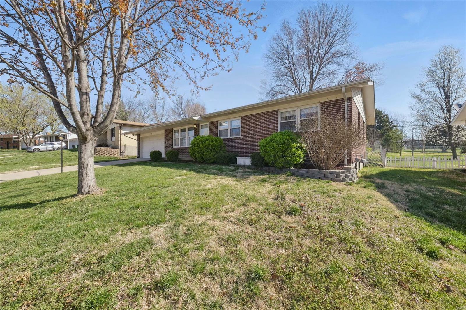 Property Photo: 77 Willow Way MO 63304