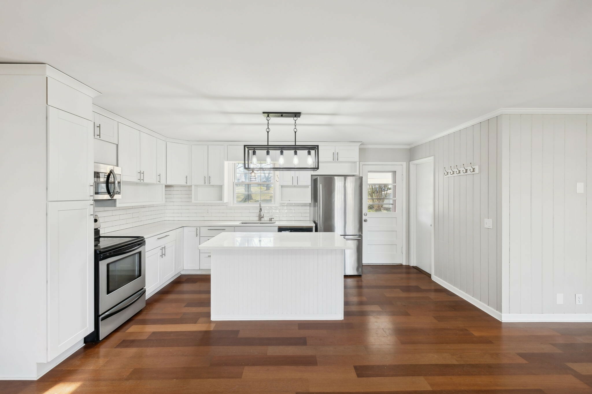 Property Photo: 105 McArthur Dr TN 37138
