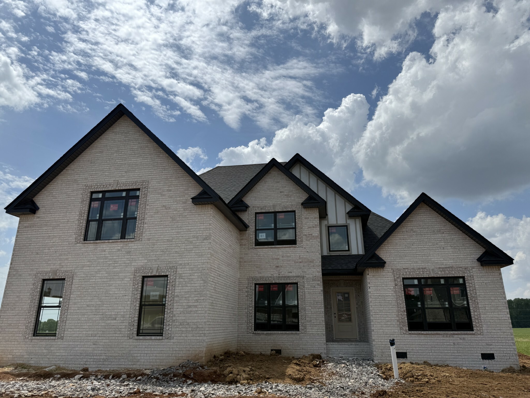 Property Photo: 1717 Oliver Park Blvd TN 37043