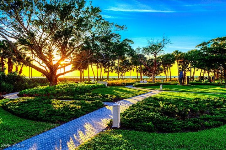 Property Photo:  4005 Gulf Shore Boulevard N 805  FL 34103