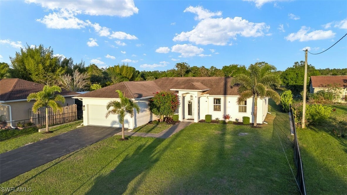 Property Photo: 6530 Everglades Boulevard N FL 34120