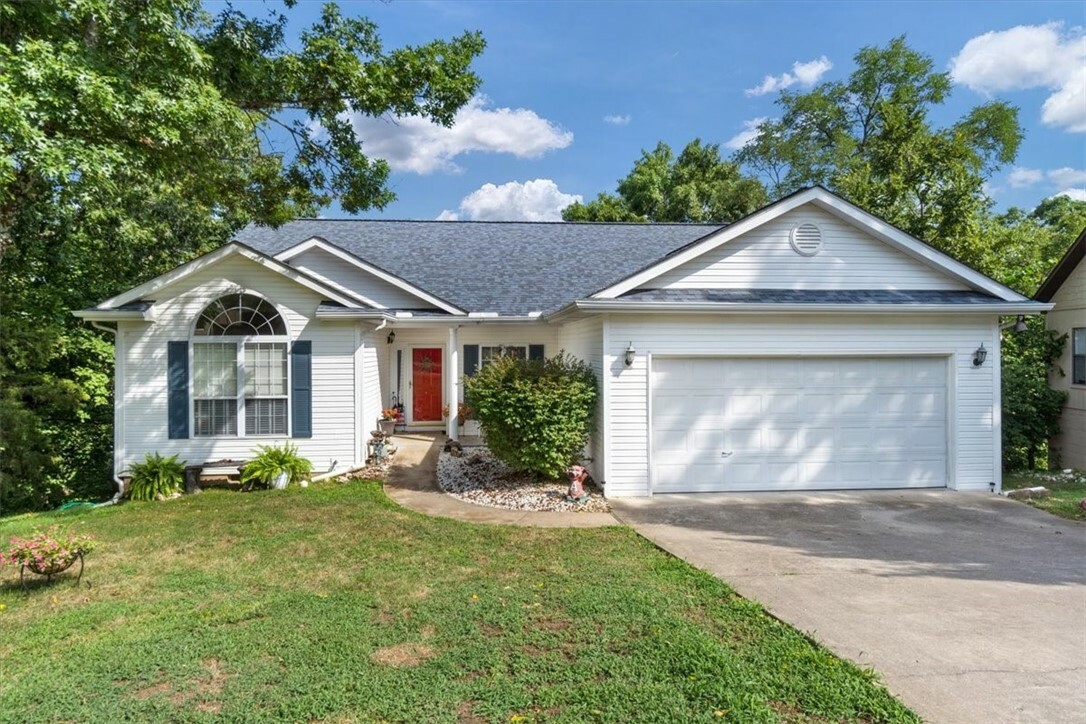 37 La Costa Drive  Holiday Island AR 72631 photo