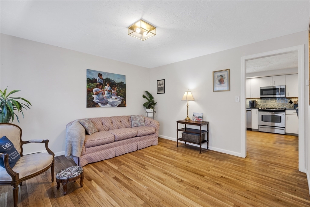 Property Photo:  2 Woodpark Circle  MA 02421 