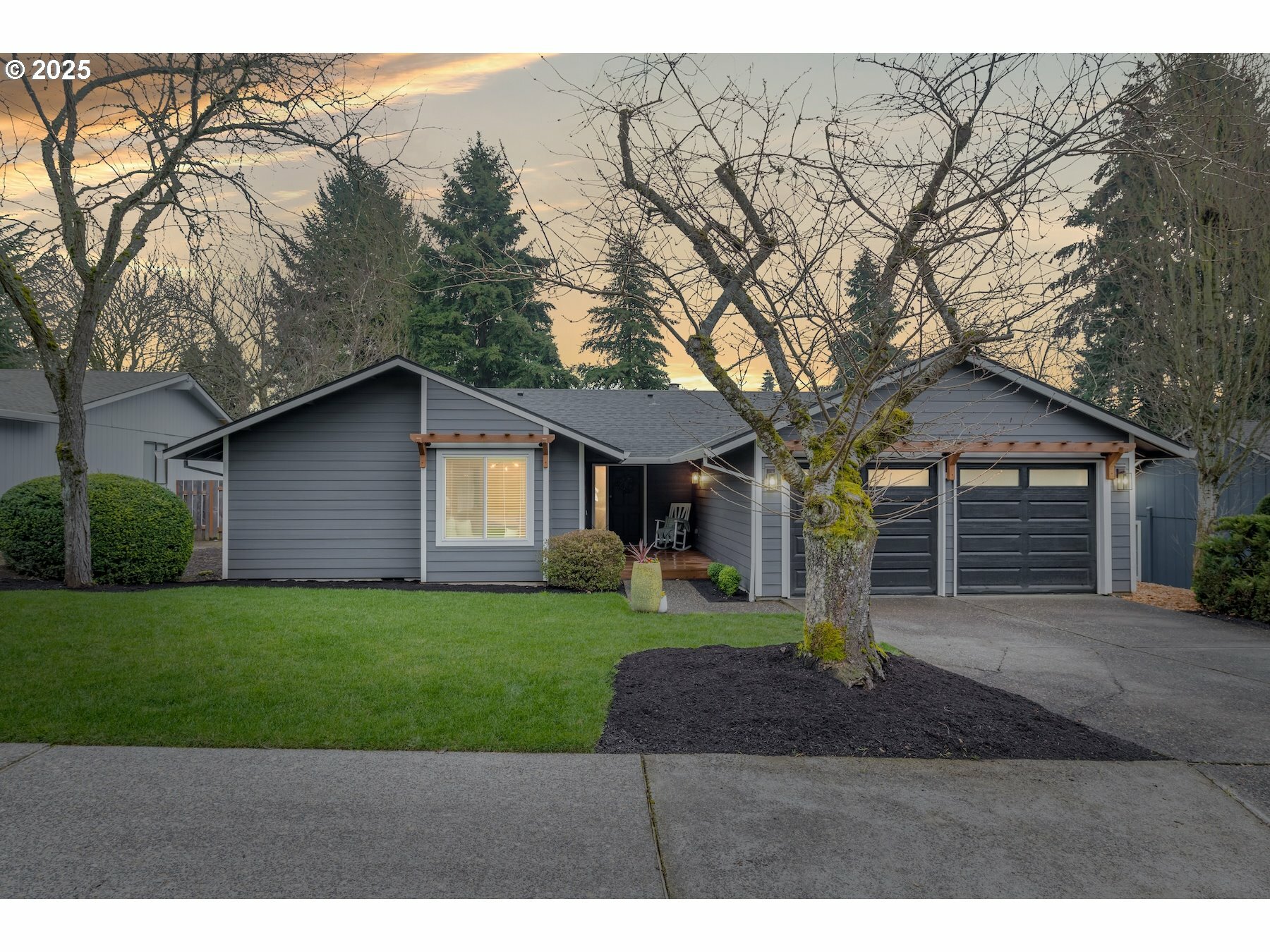 20222 SW 72nd Ave  Tualatin OR 97062 photo