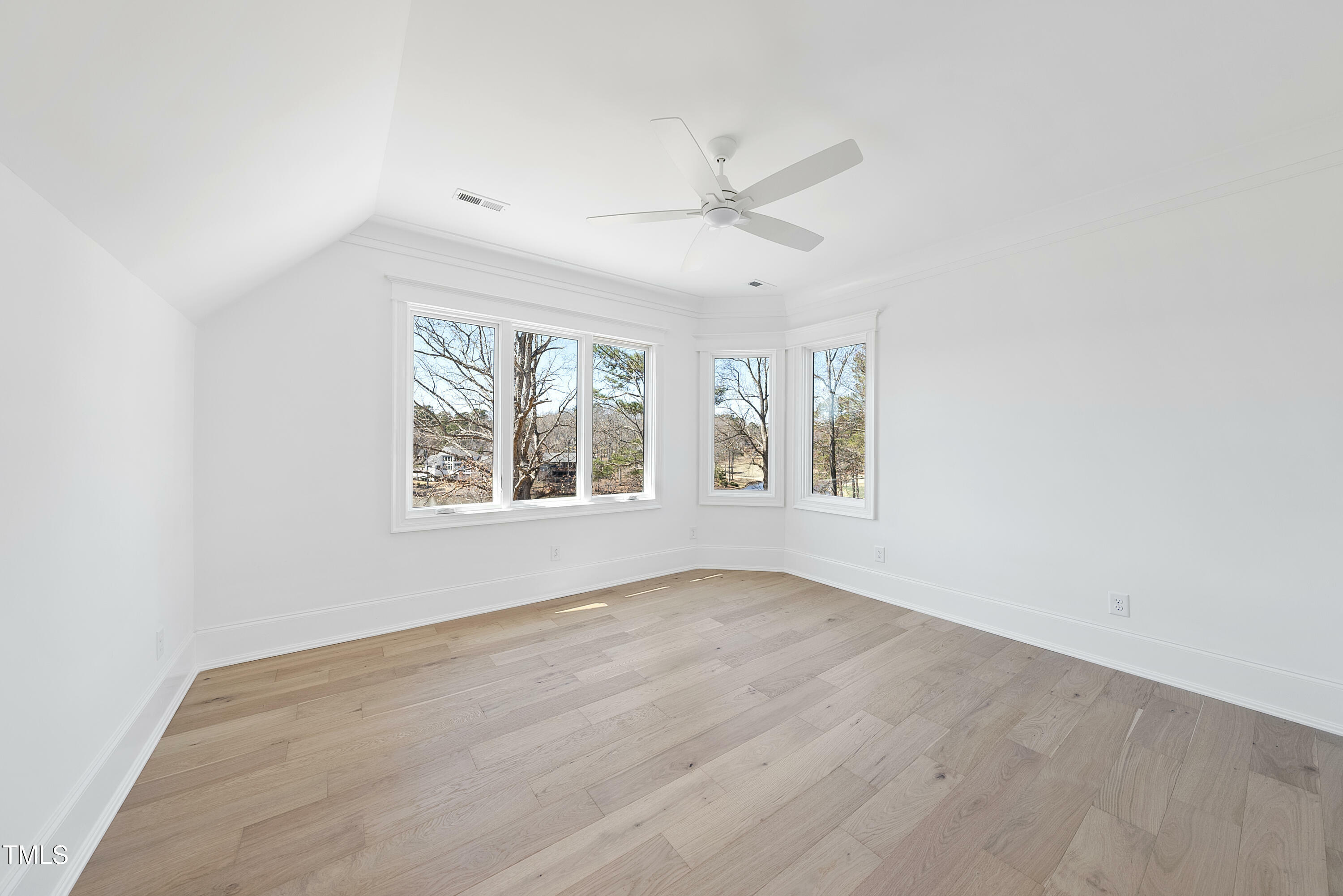 Property Photo:  7217 Manor Oaks Drive  NC 27615 
