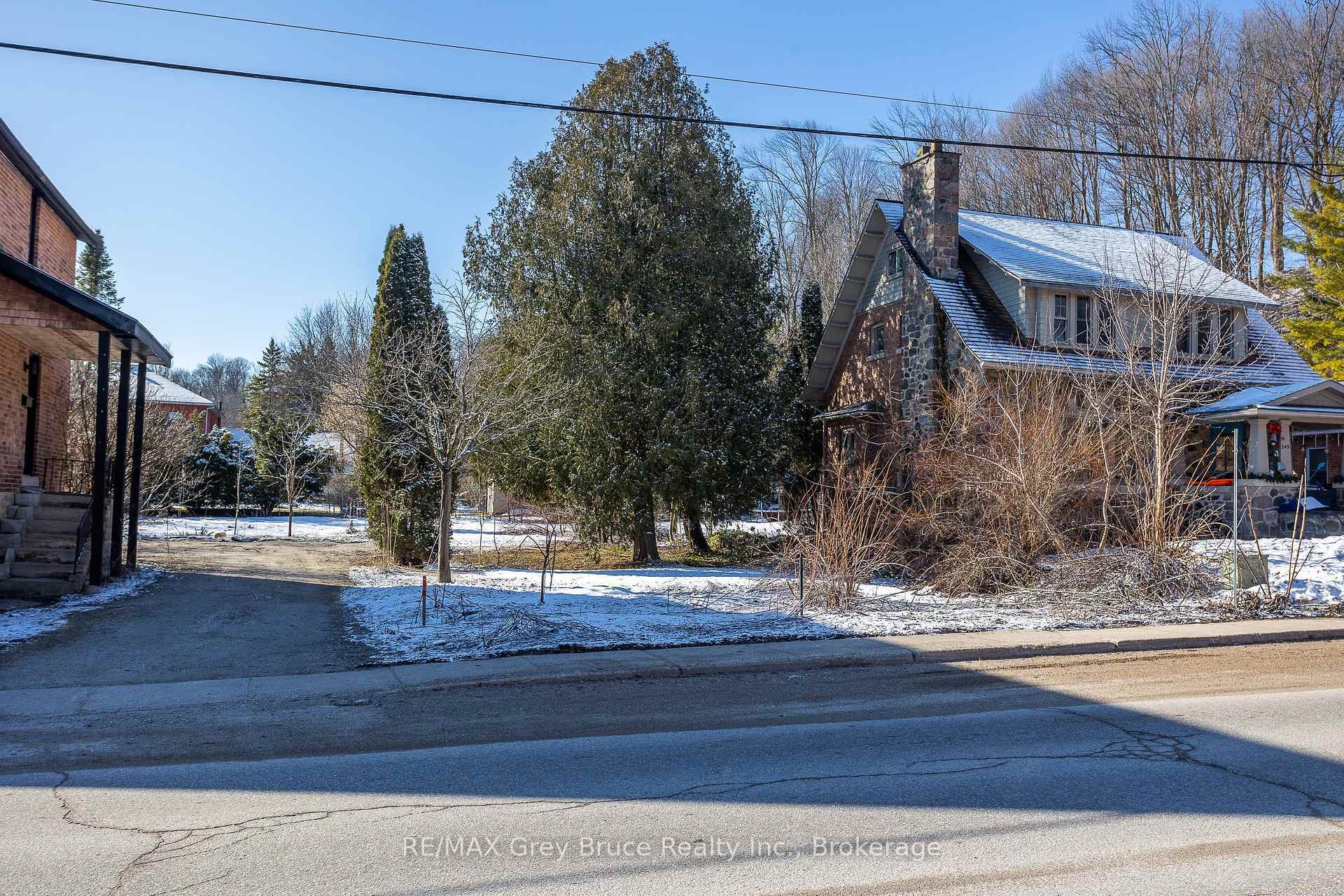 Property Photo:  Lt1pt4 9th St W N/A  ON N4K 3N5 