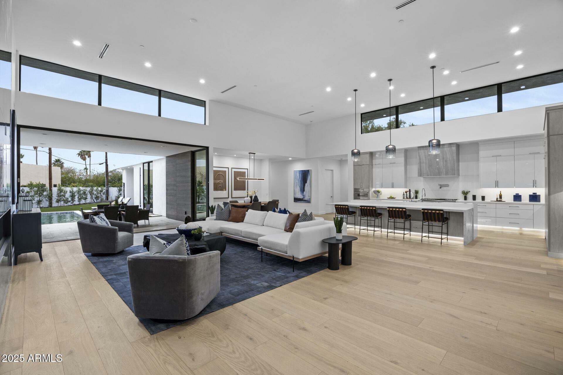 Property Photo: 7009 E Pasadena Avenue AZ 85253