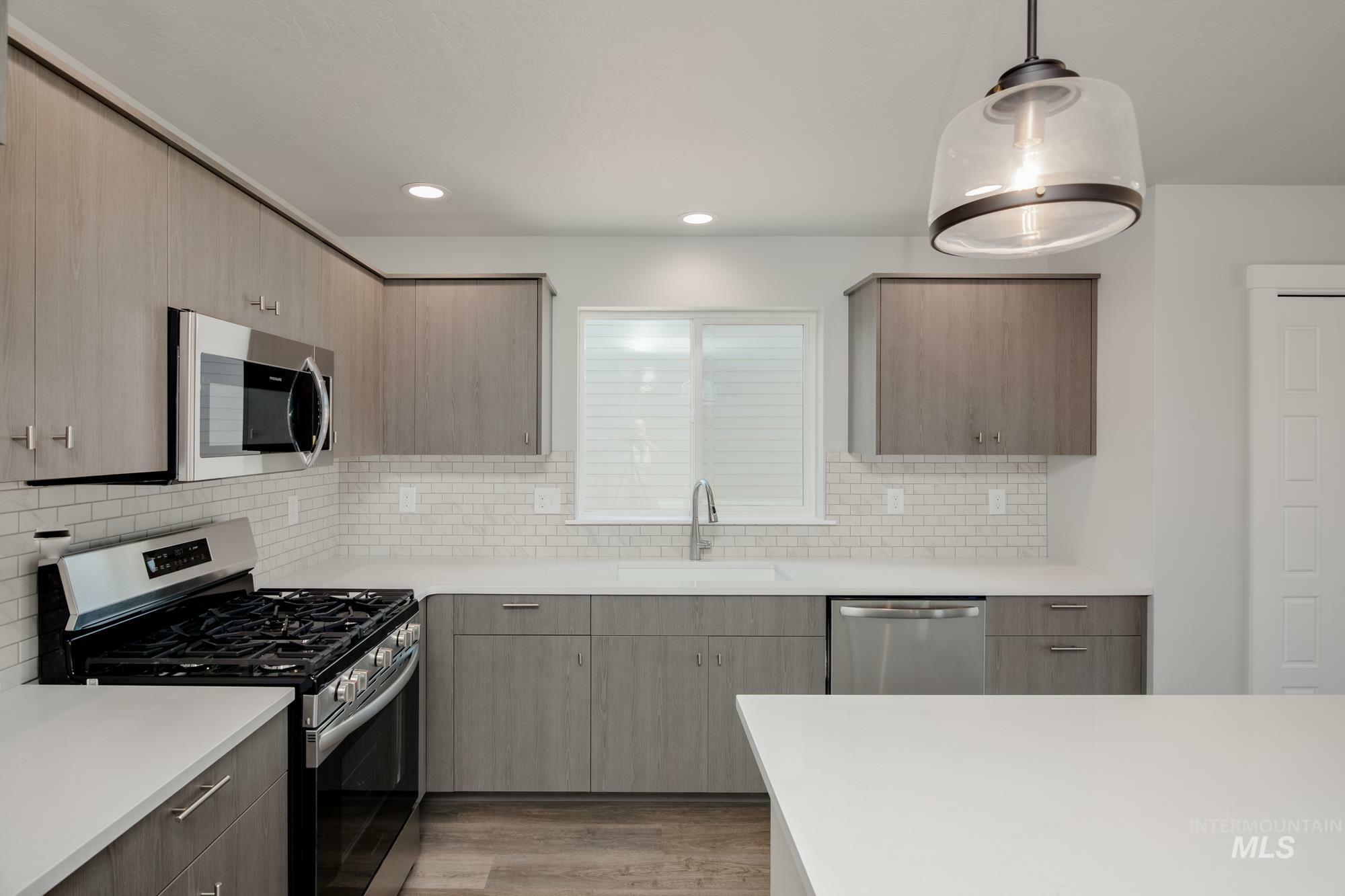 Property Photo: 5652 S Memory Ave ID 83642