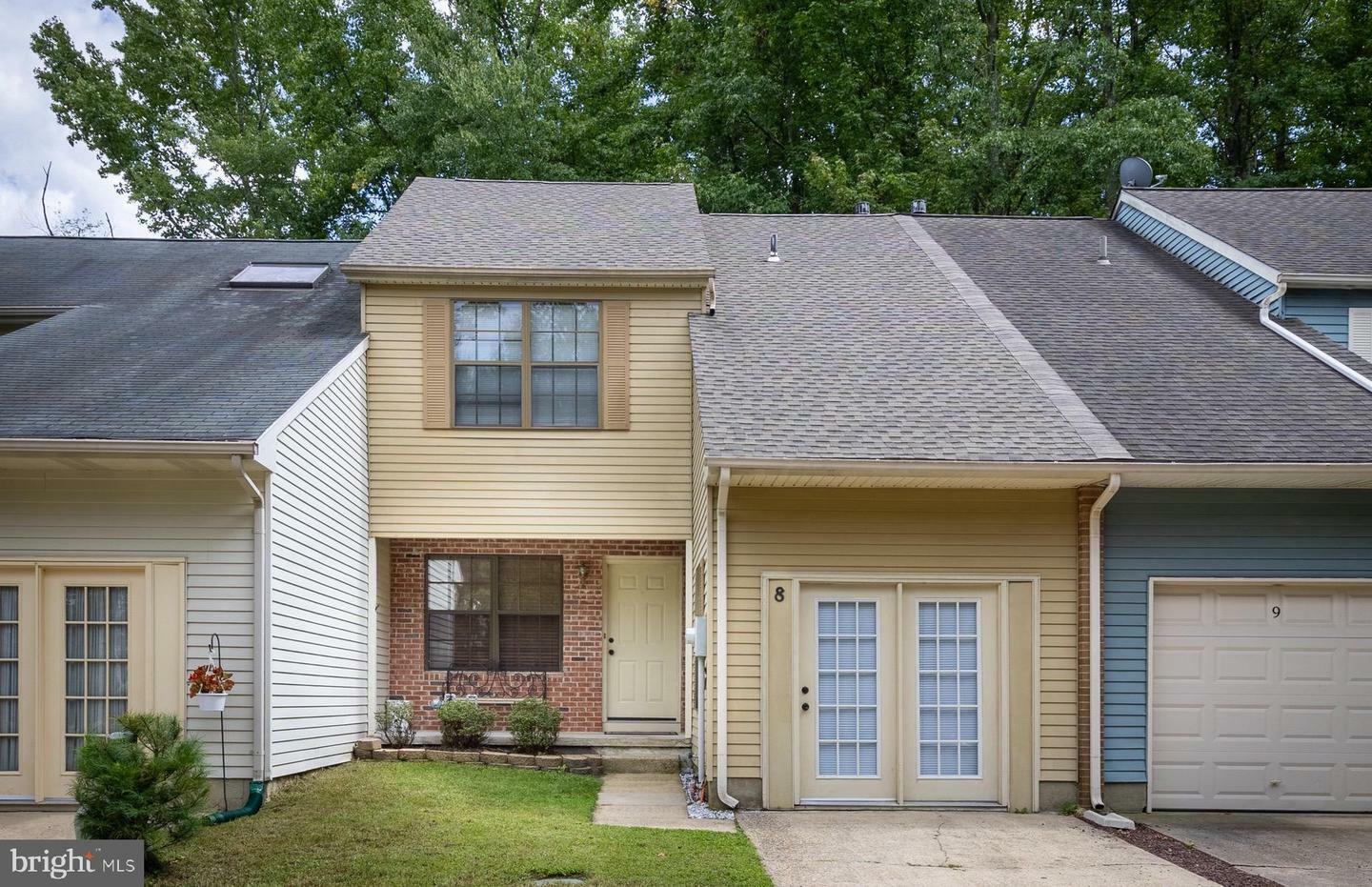 8 Regent Court  Medford NJ 08055 photo