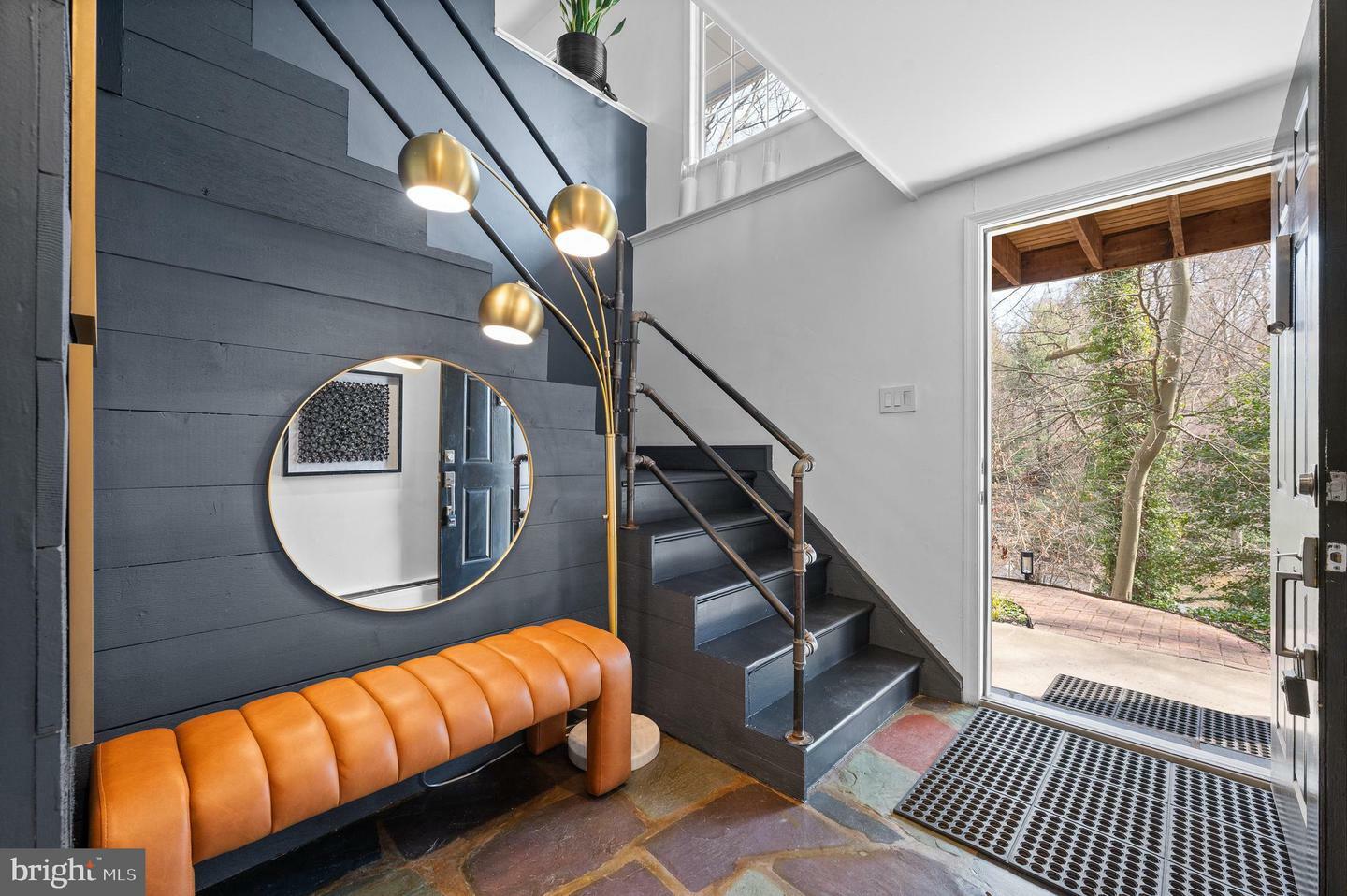 Property Photo: 425 Oak Valley Road PA 19063
