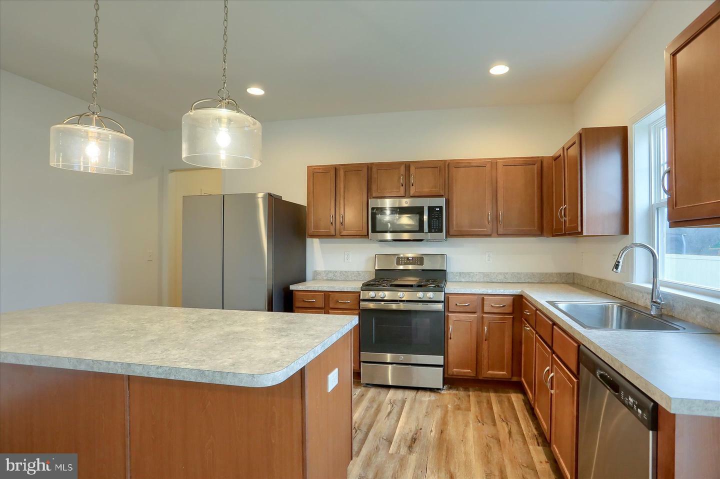 Property Photo: 104 Berkshire Drive PA 17015