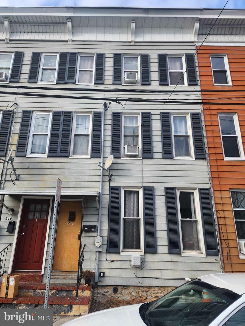 214 W Allen Street  Mechanicsburg PA 17055 photo