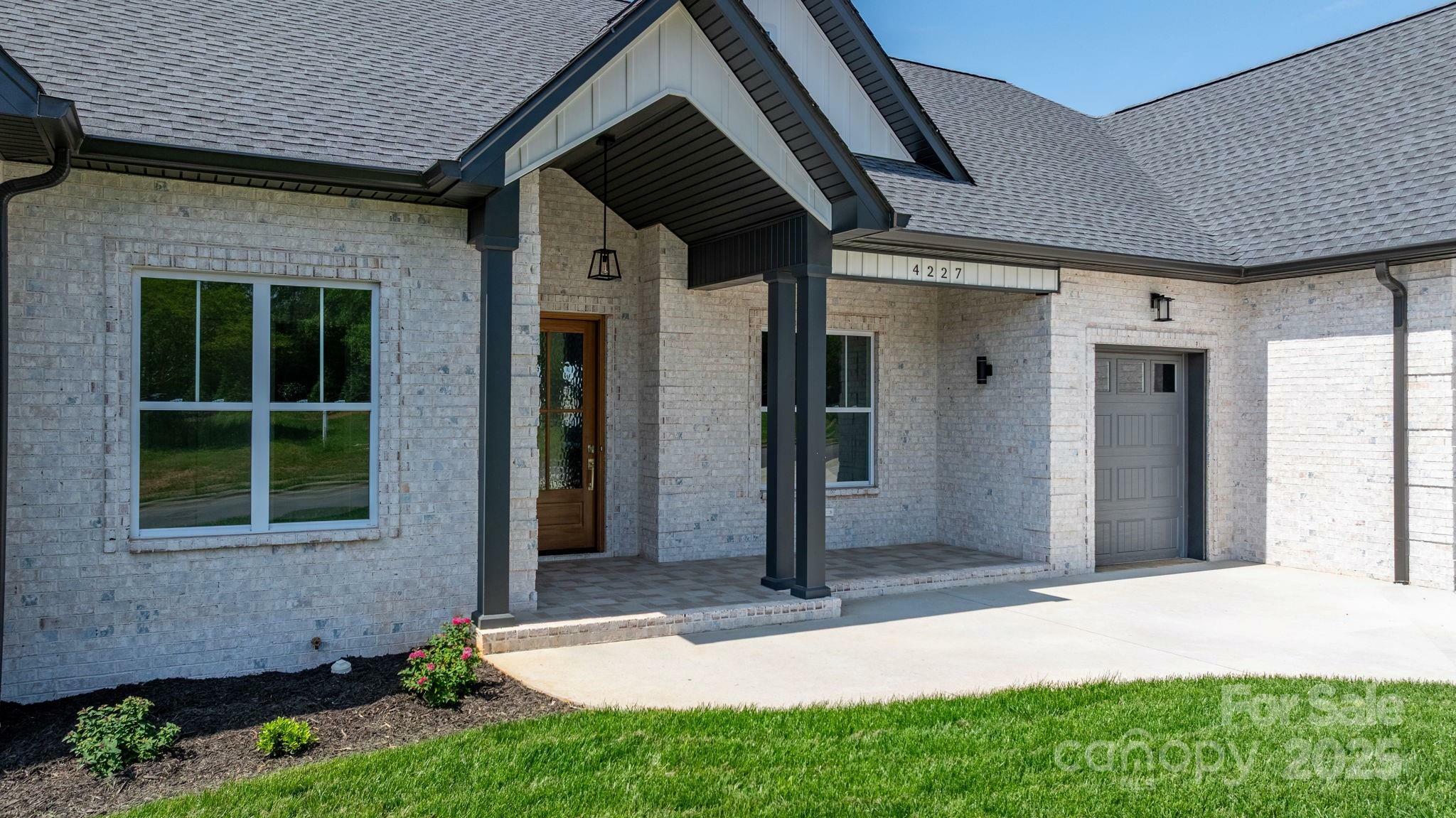 Property Photo: 4227 Holly Circle NE NC 28613