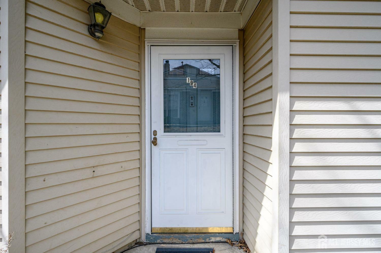 Property Photo: 194 Yorkshire Court NJ 08857