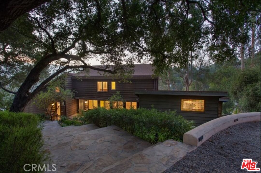 21338 Colina Dr  Topanga CA 90290 photo