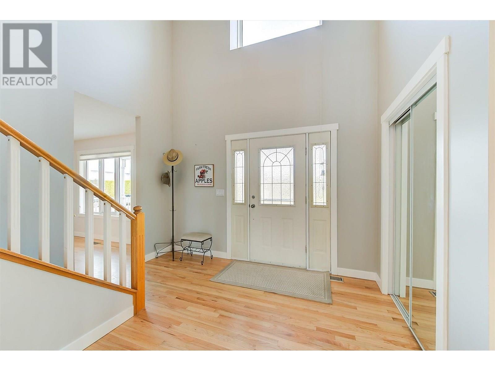 Property Photo: 2547 Sexsmith Road BC V1V 2G6