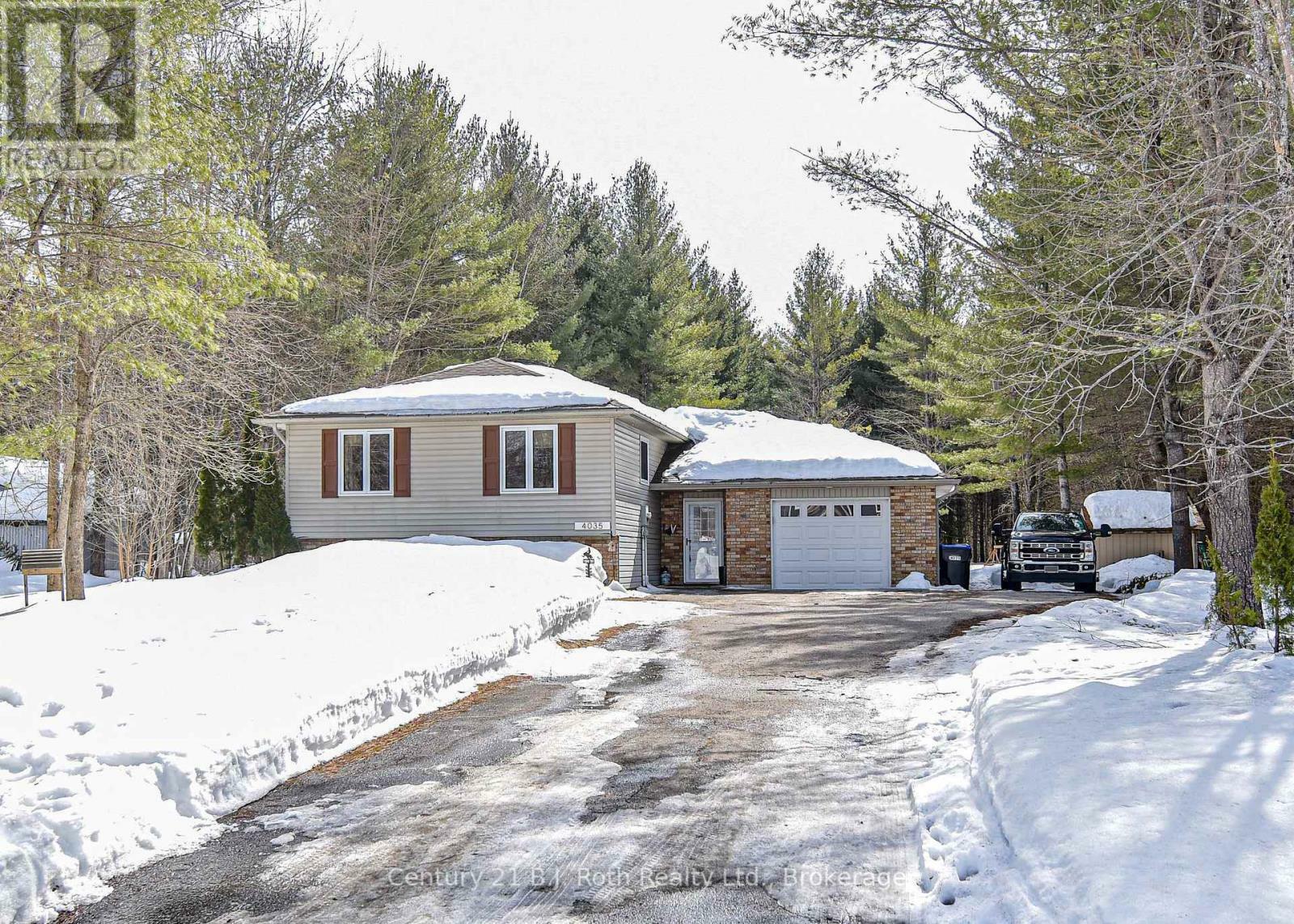 Property Photo: 4035 Canal Road ON L0K 2B0