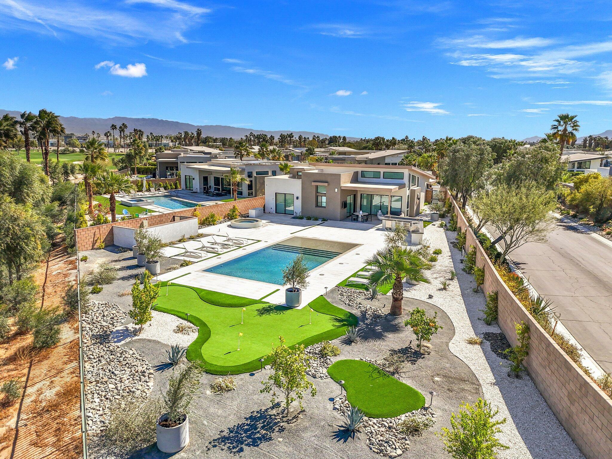 Property Photo: 4467 Alcala Way CA 92262