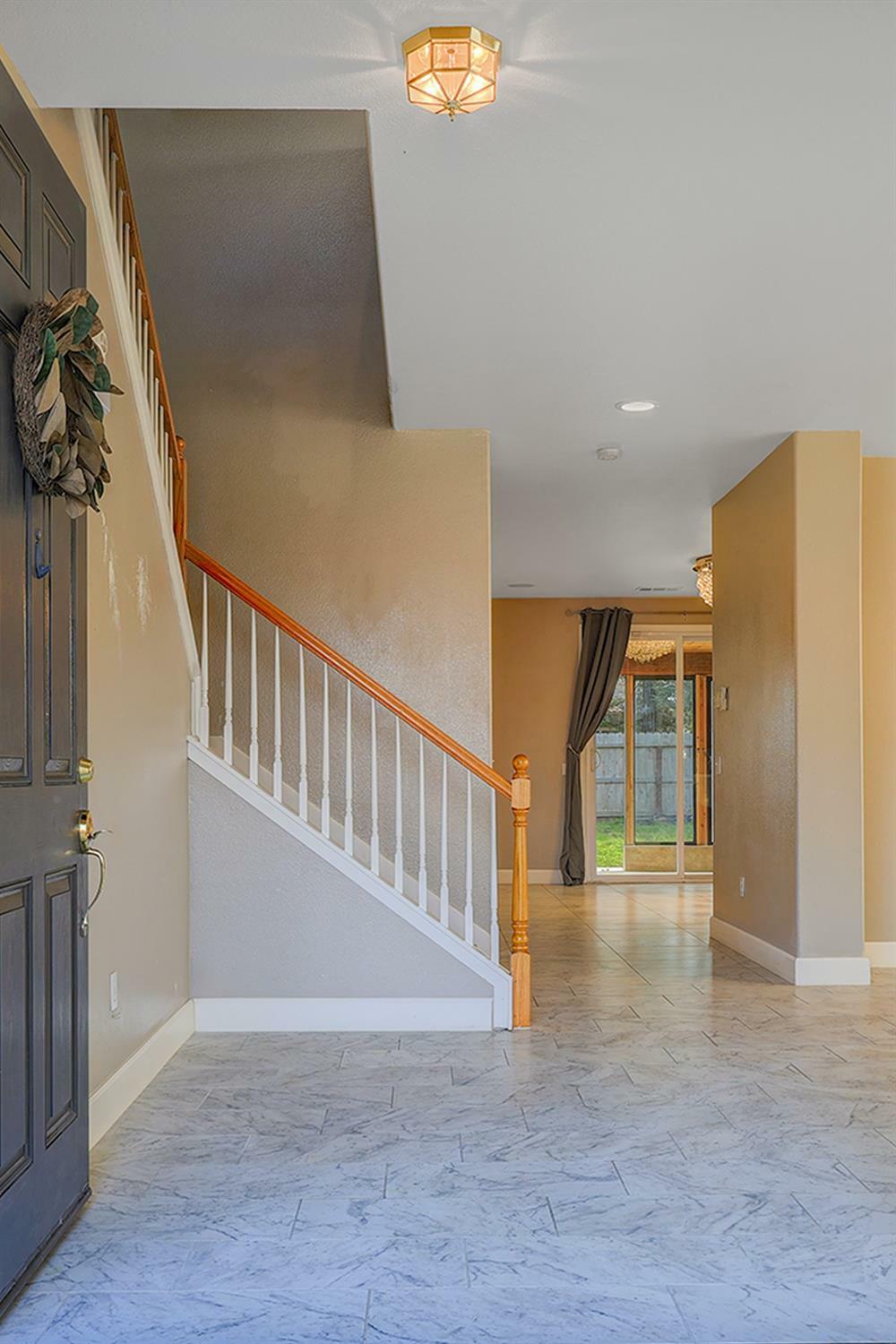 Property Photo: 5935 W Clinton Avenue CA 93291