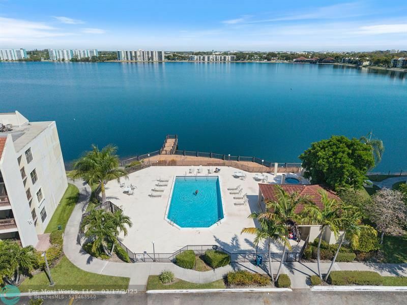 114 Lake Emerald Dr 403  Oakland Park FL 33309 photo