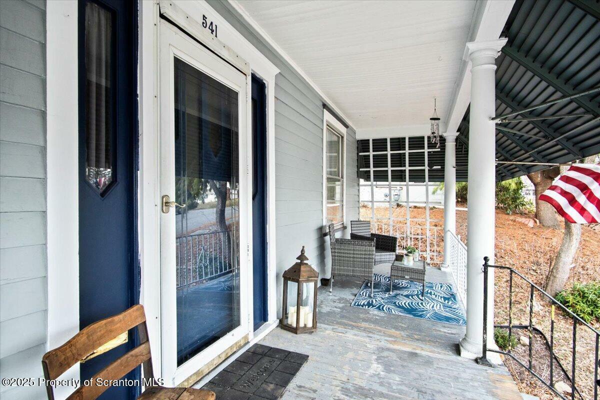 Property Photo: 541 N Lincoln Avenue PA 18504