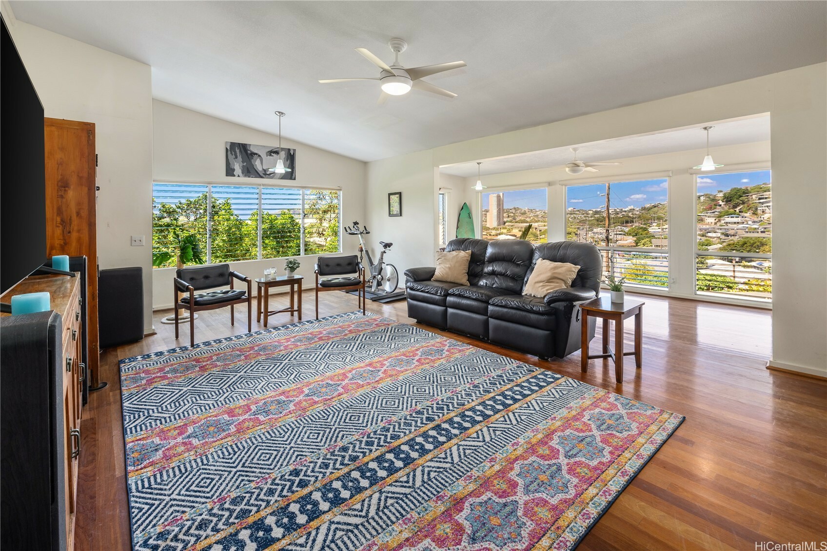 Property Photo:  4539 Malia Street  HI 96821 