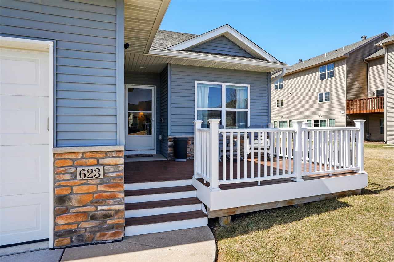 Property Photo: 623 Croell Ave IA 52340