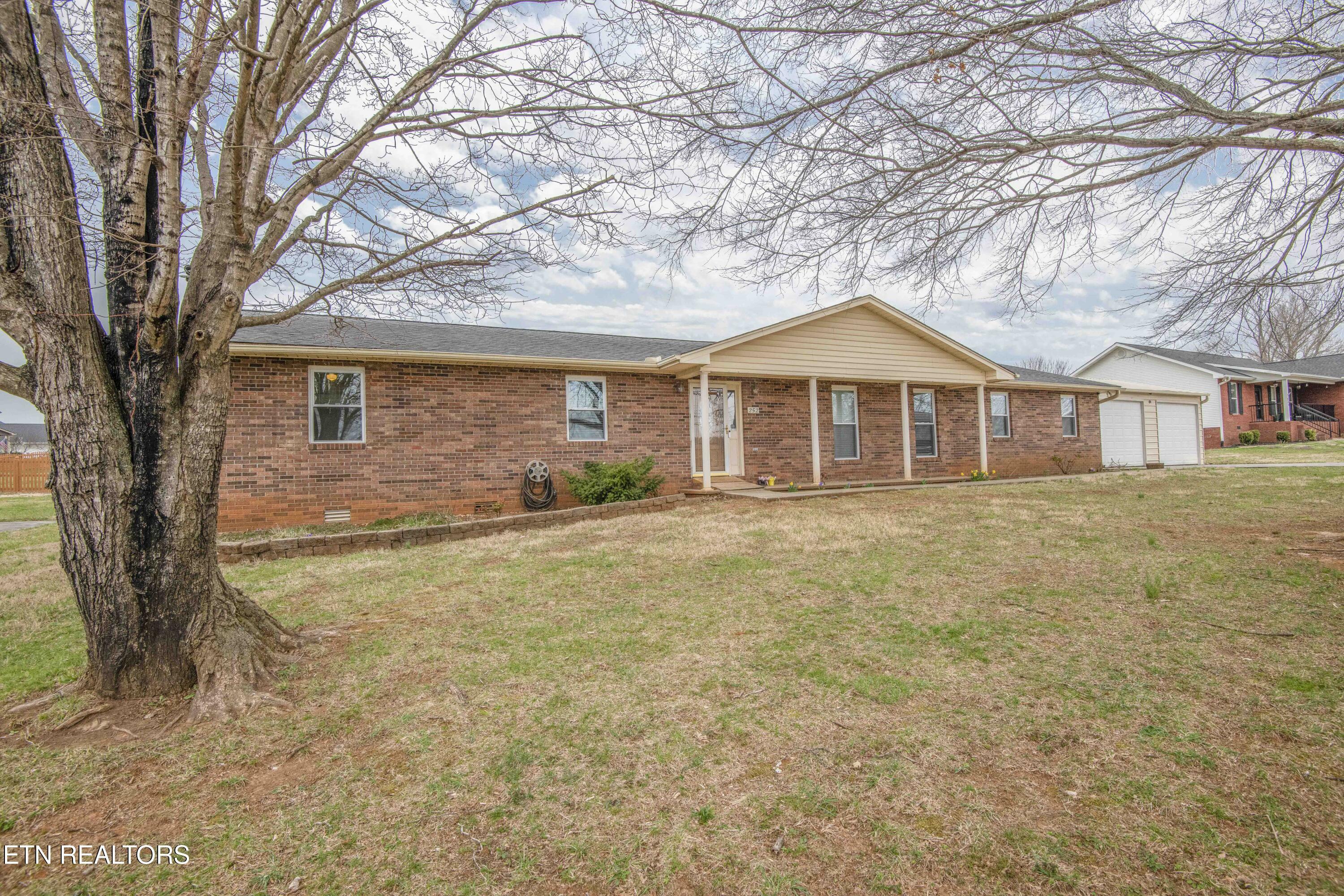 Property Photo:  252 Chapman Overlook Drive  TN 37865 