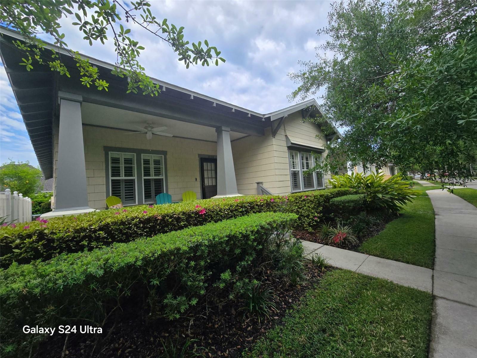 Property Photo: 1114 White Moss Lane FL 34747